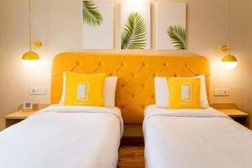 Bloom Hotel   Jammu