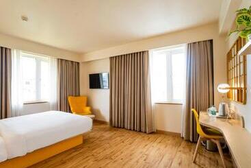 Bloom Hotel   Jammu