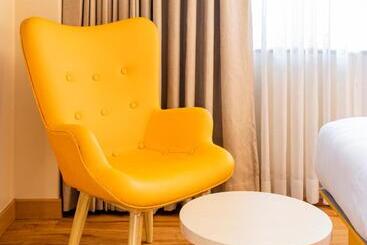 Bloom Hotel   Jammu
