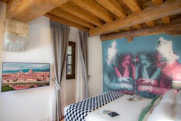 هتل Casual Rinascimento Firenze