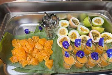 هتل Macchiato Resort Savannakhet Opposite Thai Embassy