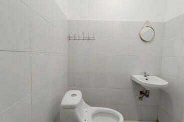 پانسیون Abode21 Guesthouse