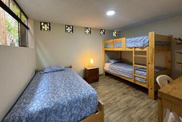 پانسیون Casa Hotel Mamaluna
