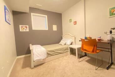 פנסיון Yellowknife Bed And Breakfast