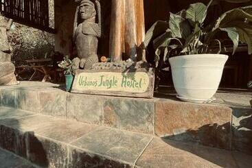 Urbanos Jungle Hostel