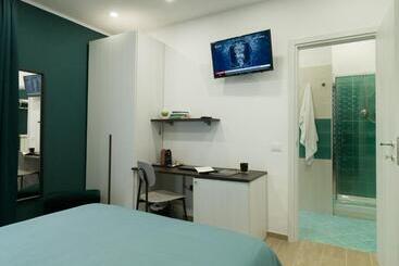 تختخواب و صبحانه Casa Memi