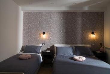 تختخواب و صبحانه Casa Memi