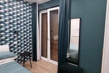 تختخواب و صبحانه Casa Memi