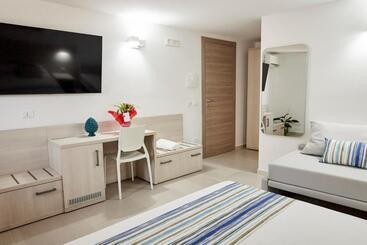 تختخواب و صبحانه Kalsa Sicilian Rooms