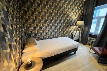 تختخواب و صبحانه La Villa Blanche Spa