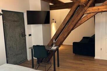 Hopfenhotel Am Adenauerufer