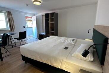 Hopfenhotel Am Adenauerufer
