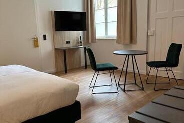 Hopfenhotel Am Adenauerufer