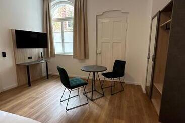 Hopfenhotel Am Adenauerufer