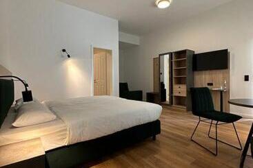 Hopfenhotel Am Adenauerufer