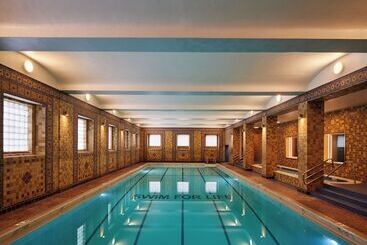 21c Museum Hotel St Louis