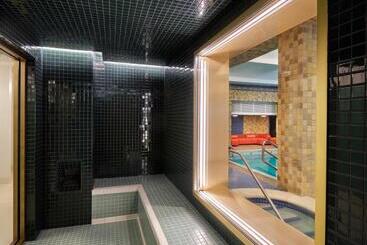 21c Museum Hotel St Louis