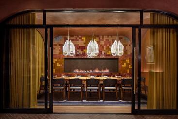 21c Museum Hotel St Louis