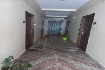 هتل Bhimas Residency