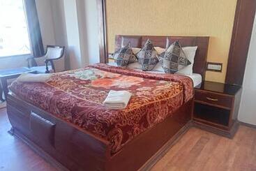 هتل Daffodil, Manali