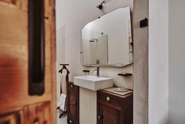 هتل Monna Terra B&b