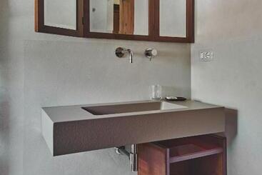 هتل Monna Terra B&b