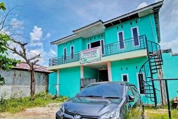 هتل Spot On 91918 Najla Guest House Syariah