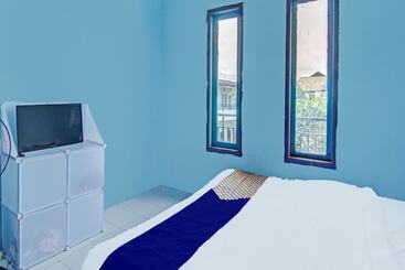 هتل Spot On 91918 Najla Guest House Syariah