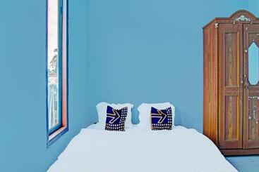 هتل Spot On 91918 Najla Guest House Syariah