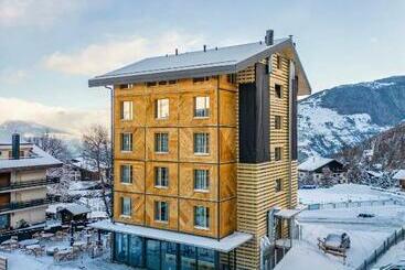 Mad Mount Hotel & Spa