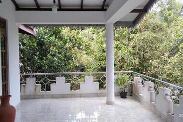 پانسیون Dilupa Nature Resort