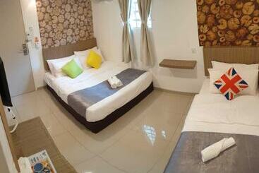 پانسیون Garden 96 Inn