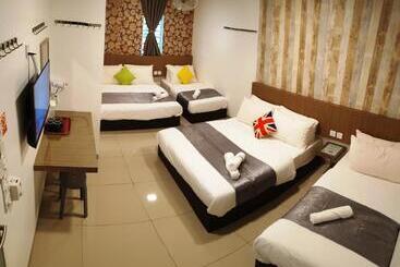 پانسیون Garden 96 Inn