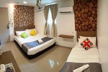 پانسیون Garden 96 Inn