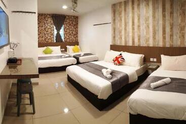 پانسیون Garden 96 Inn