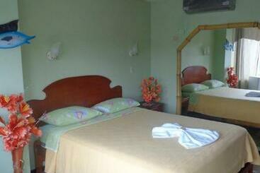 پانسیون Hostal Bambu