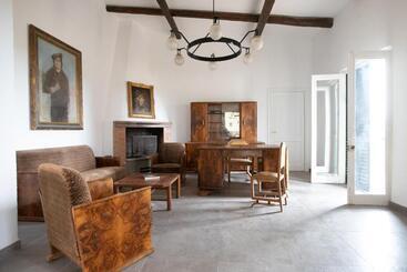 پانسیون Villa Le Lune