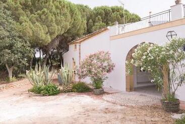 پانسیون Villa Le Lune