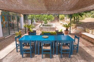 پانسیون Villa Le Lune
