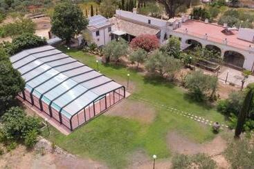 پانسیون Villa Le Lune