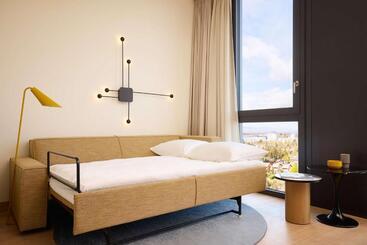 Adina Apartment Hotel Geneva