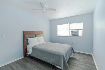 Echo Sails Motel