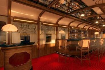 Canfranc Estación, A Royal Hideaway Hotel   Gran Lujo
