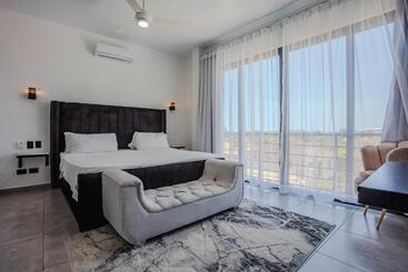 هتل Instyle Residences At Rizz Suites