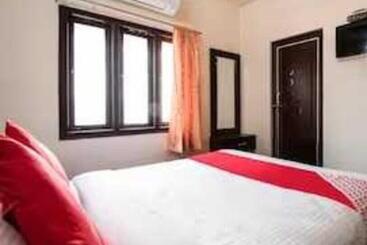 هتل Flagship Seera Enclave