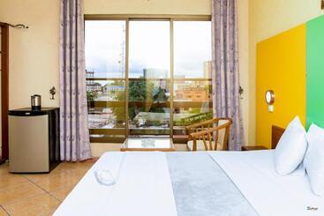 هتل Séréna Hôtel