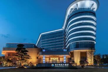 هتل Wuhu Suning Universal