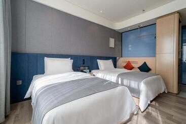 Lanou Hotel Nanyang Wancheng Guangwu Emperor City