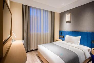 Lanou Hotel Taiyuan University Of Finance And Economics North America N1