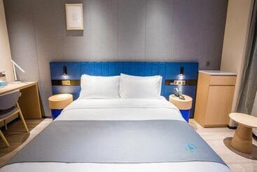 Lanou Hotel Taiyuan University Of Finance And Economics North America N1